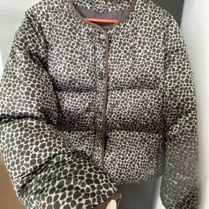 MaxMara Weekend Allure Micro Giraffe Print Puffer Jacket - Heavy Padding